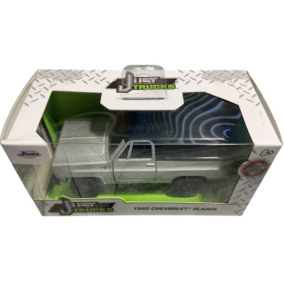 Jada Just Trucks 1980 Chevrolet Blazer Die-Cast Model Silver Collectible Toy - Picture 2 of 6